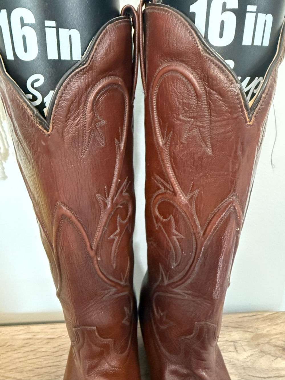 Dan Post Tan Men’s Leather Western Boots with Embossed Stitching Size 9 - Picture 7 of 13